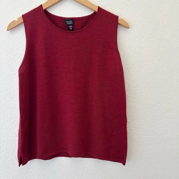 Eileen Fisher maroon 100% Merino wool tank top sleeveless size medium - Picture 1 of 4